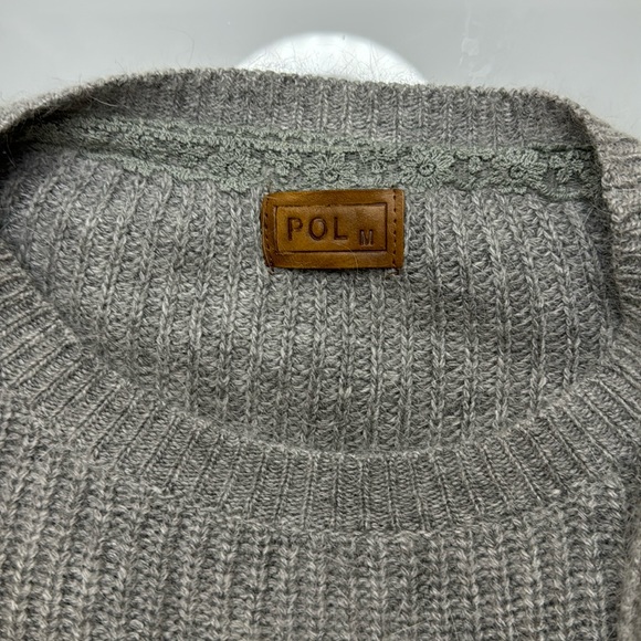 POL grey rabbit fur & wool blend ruffled crewneck sweater M - Picture 6 of 11